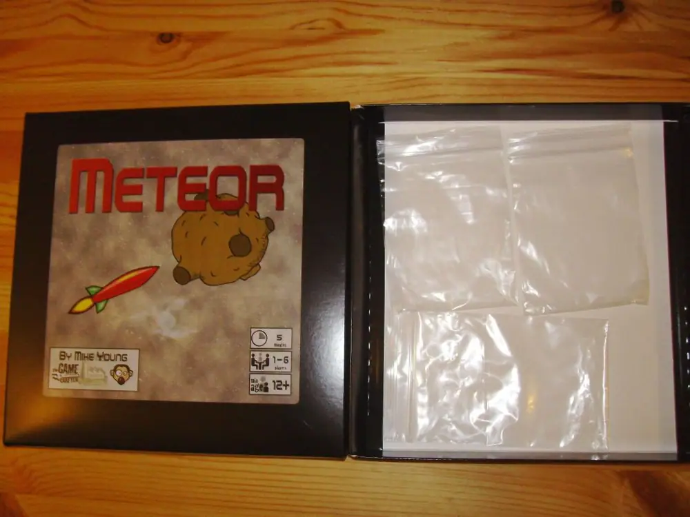 The Game Crafter box Meteor came in