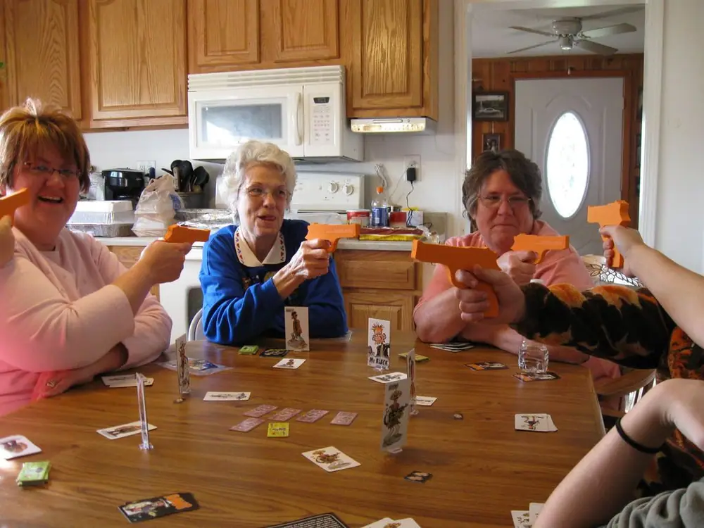 Ca$h 'n Gun$ being played after Thanksgiving dinner
