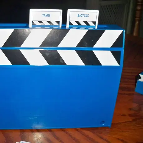 As the timer runs down the cards will fall and can no longer be guessed for points.