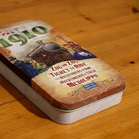 Packaged in a nice tin.