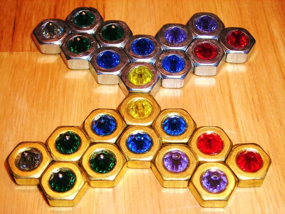 Jewelled micro-Hive