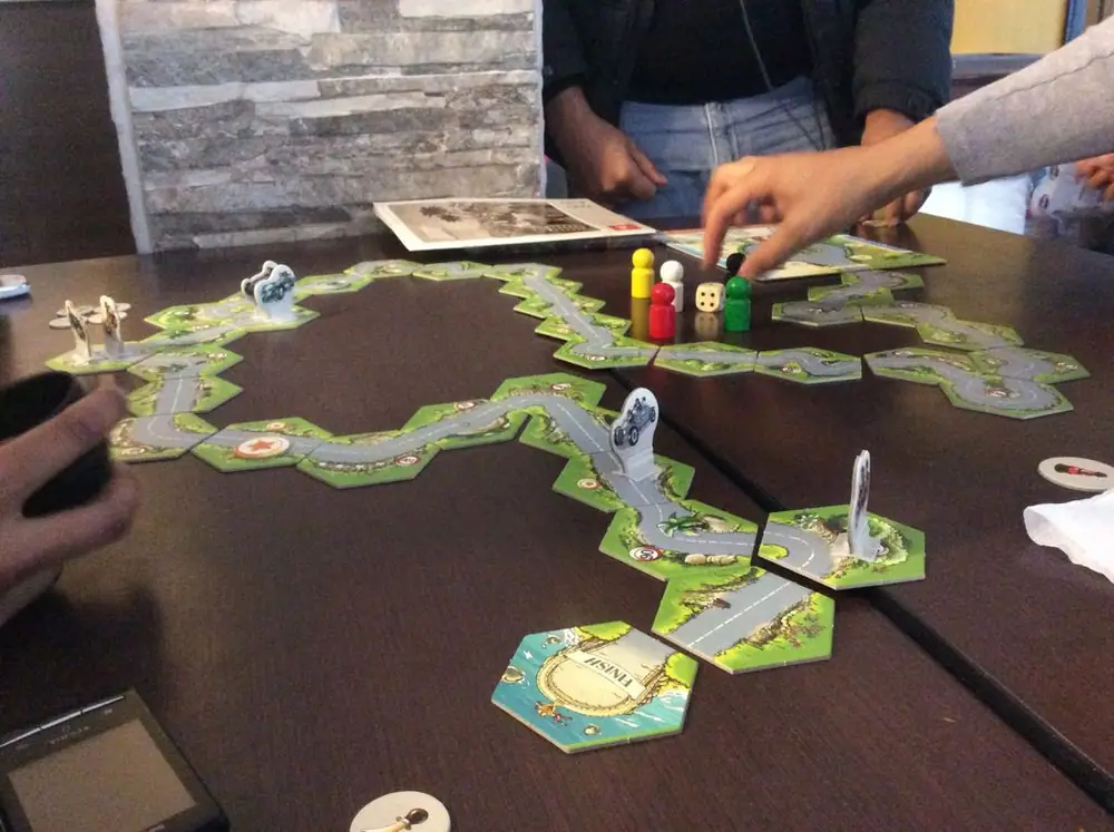 6 Player game.